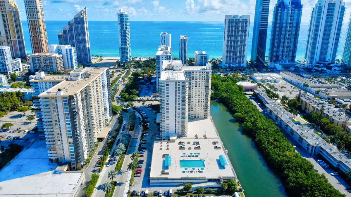 Sunny Isles Beach, FL 33160,230 174th ST 308