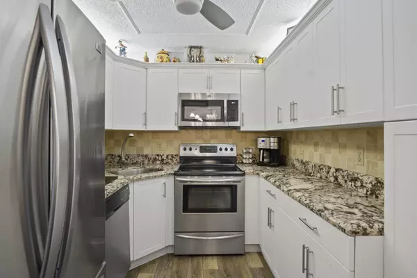 Palm City, FL 34990,1995 SW Silver Pine WAY 119-D2