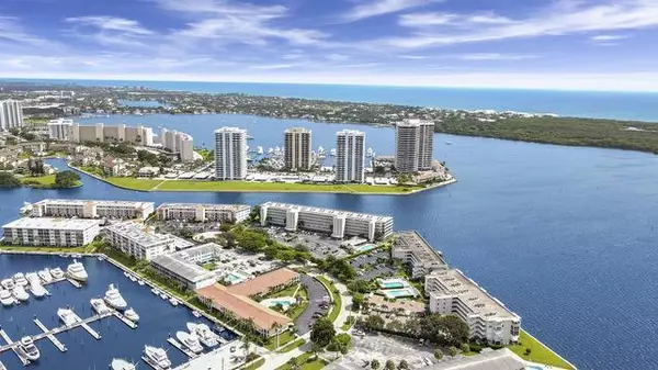 North Palm Beach, FL 33408,44 Yacht Club DR 609