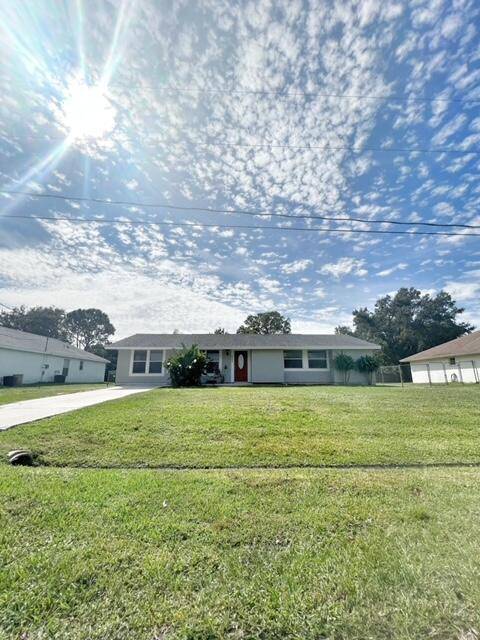 642 NW Treemont AVE, Port Saint Lucie, FL 34983