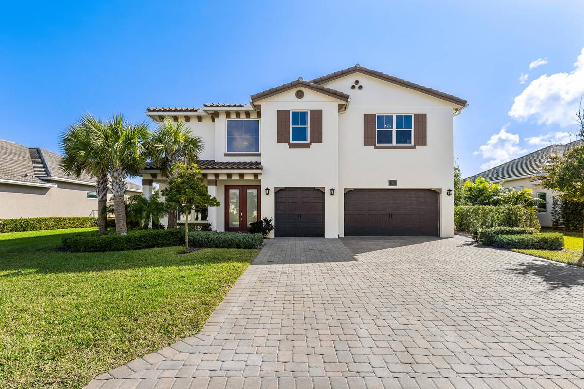 Jensen Beach, FL 34957,1391 NE Langford LN