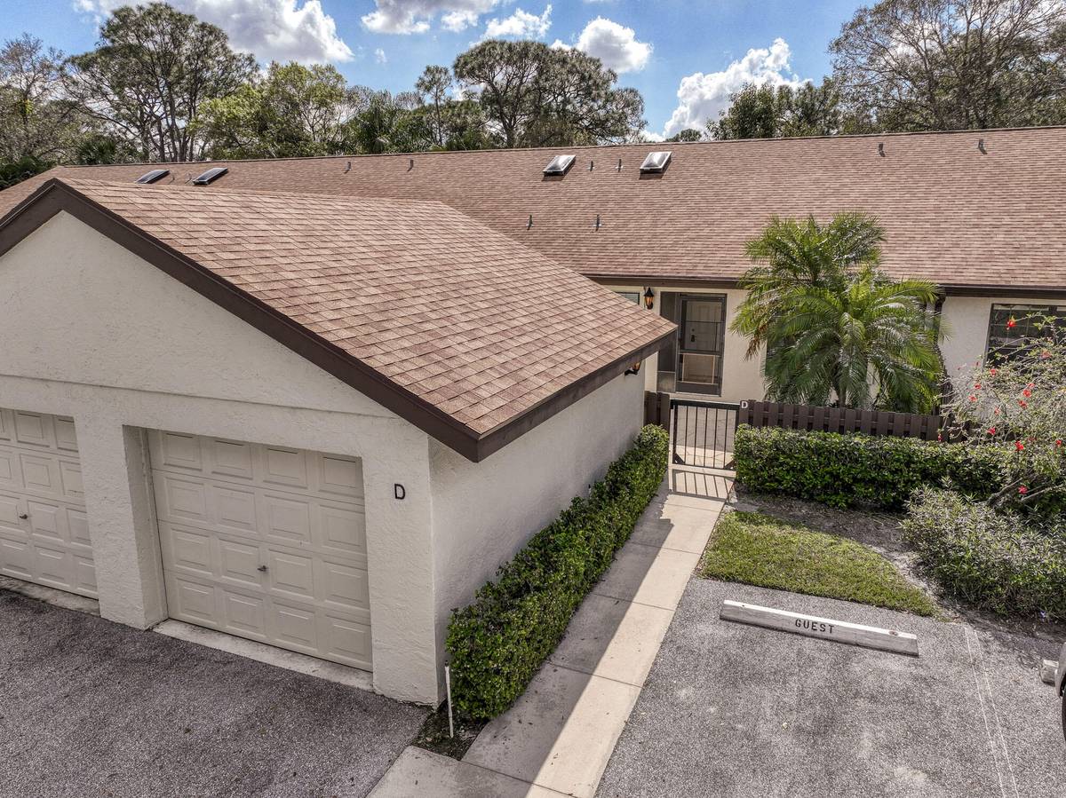 Palm City, FL 34990,2084 SW Silver Pine WAY 122-D