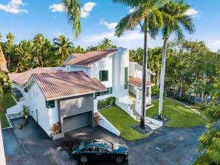 5981 SW 136th ST, Pinecrest, FL 33156