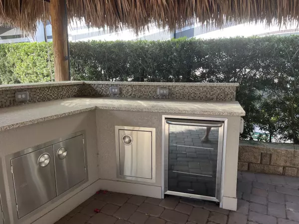 Port Saint Lucie, FL 34986,188 NW Hazard WAY