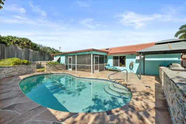 Palm Beach Gardens, FL 33410,9613 Begonia ST