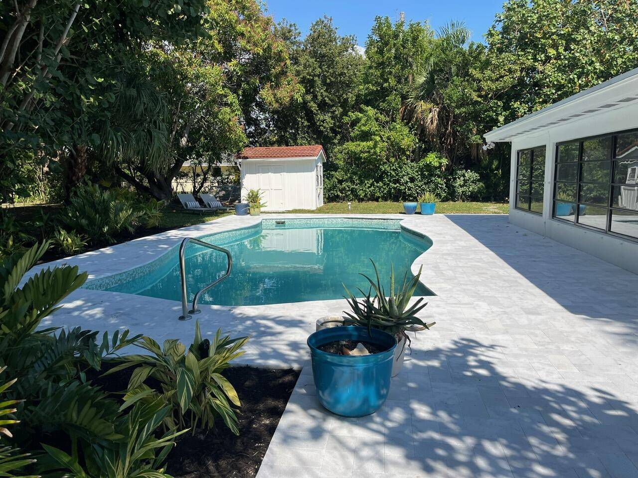 7423 Clarke RD, Lake Clarke Shores, FL 33406