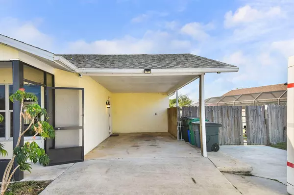 Port Saint Lucie, FL 34983,1236 SW Broadview ST