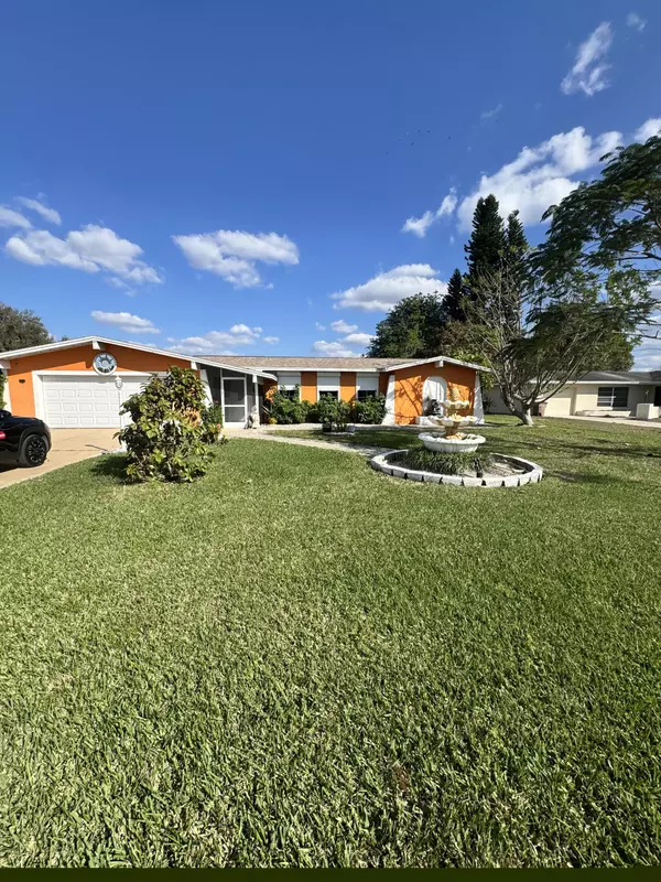 107 S Richmond AVE, Lehigh Acres, FL 33936