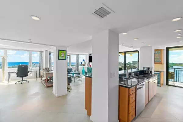 Highland Beach, FL 33487,3912 S Ocean BLVD 1010