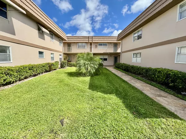 43 Brittany A, Delray Beach, FL 33446