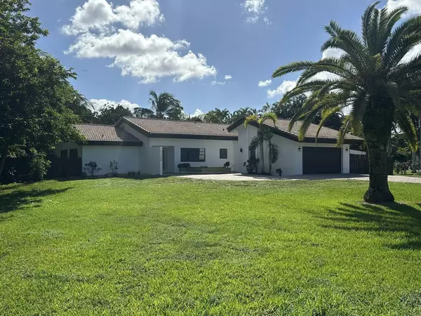 11460 SW 1st CT, Plantation, FL 33325