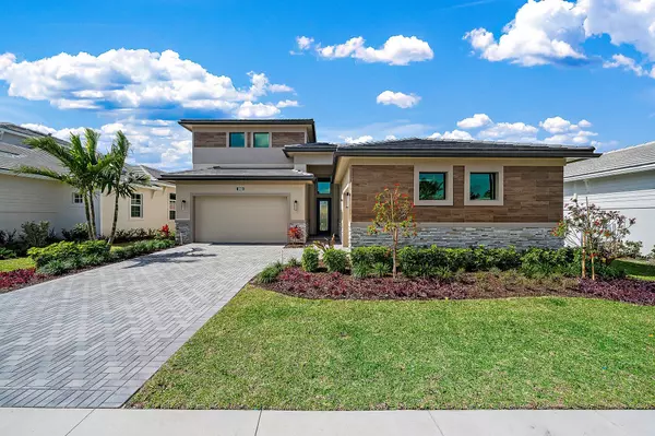 13613 Le Christine DR, Palm Beach Gardens, FL 33412