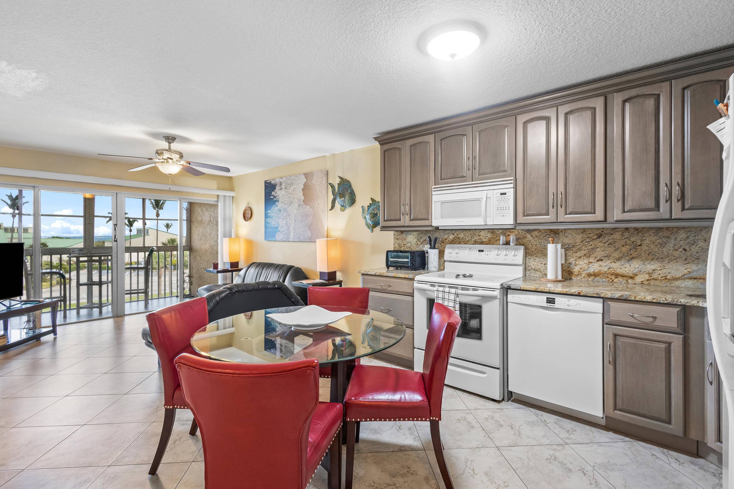 Fort Pierce, FL 34950,2400 S Ocean DR 734