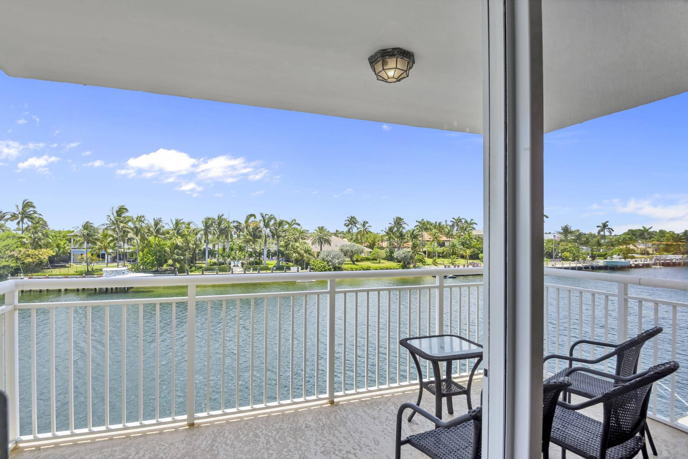 1050 Hillsboro Mile 304 W, Hillsboro Beach, FL 33062