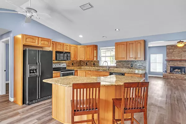 Port Saint Lucie, FL 34953,3510 SW Voyager ST