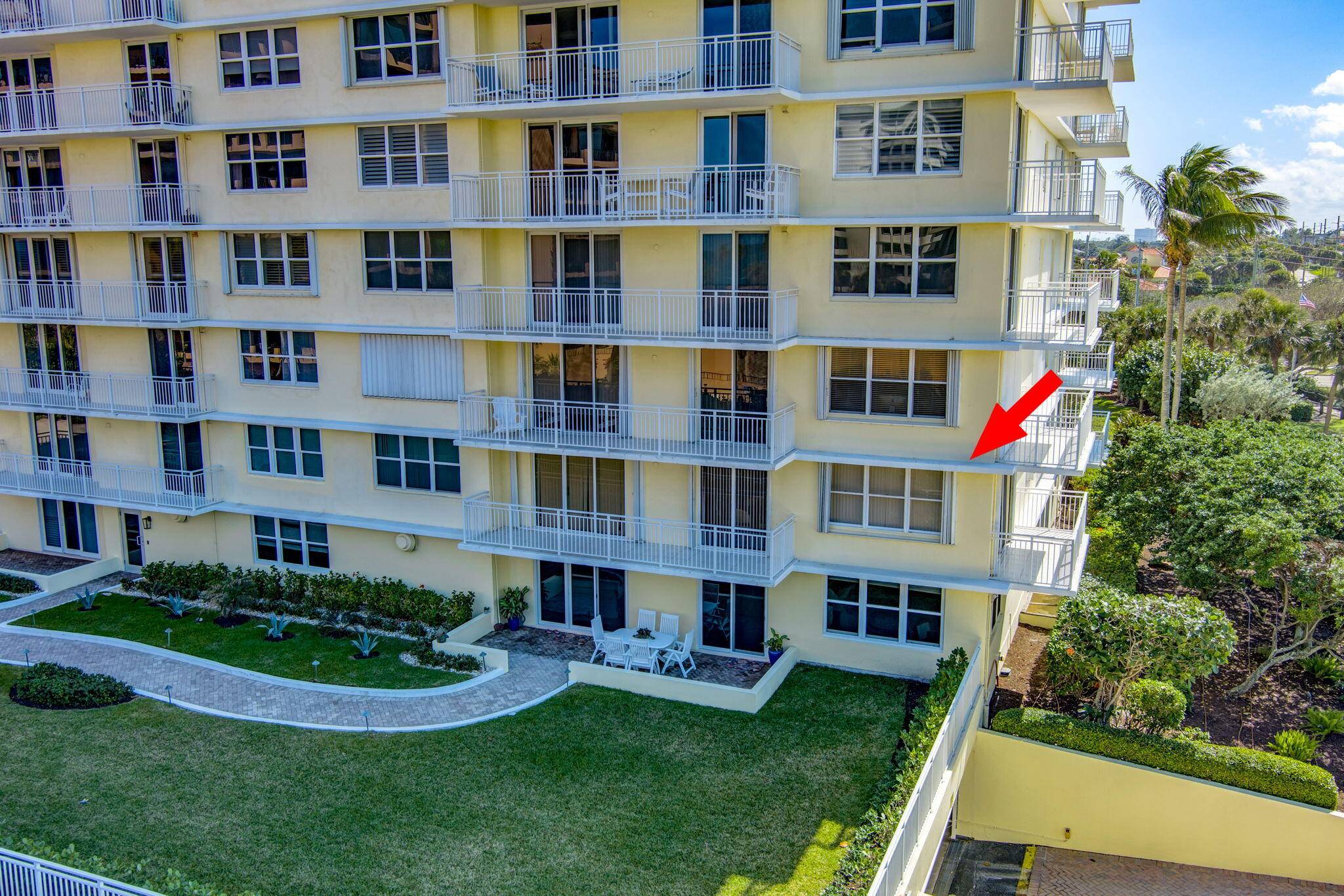 Juno Beach, FL 33408,500 Ocean DR W2a