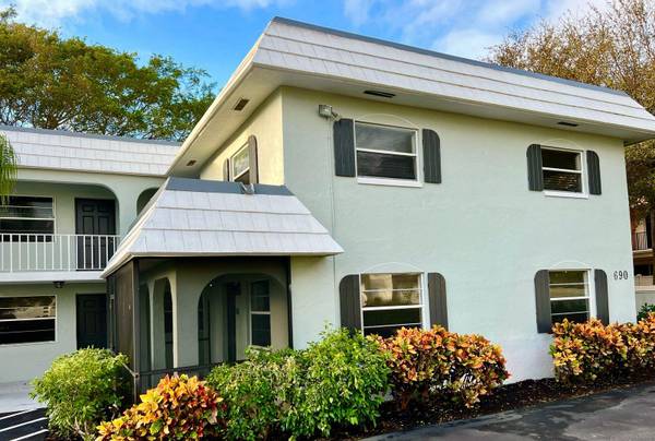 690 Kingsbridge ST 2, Boca Raton, FL 33487