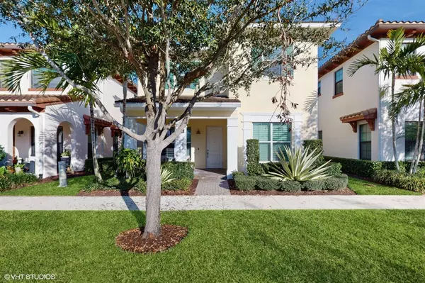 Palm Beach Gardens, FL 33418,2098 Dickens TER