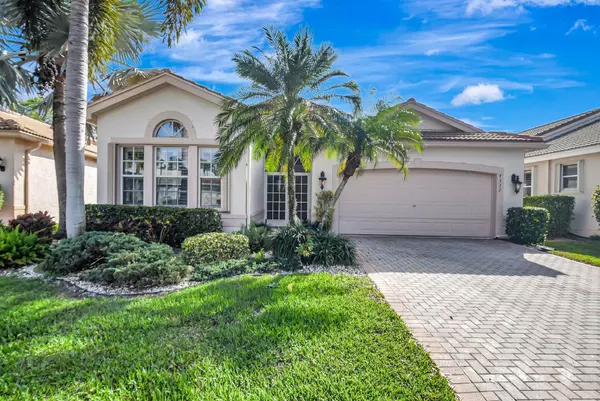 7322 Morocca Lake DR, Delray Beach, FL 33446