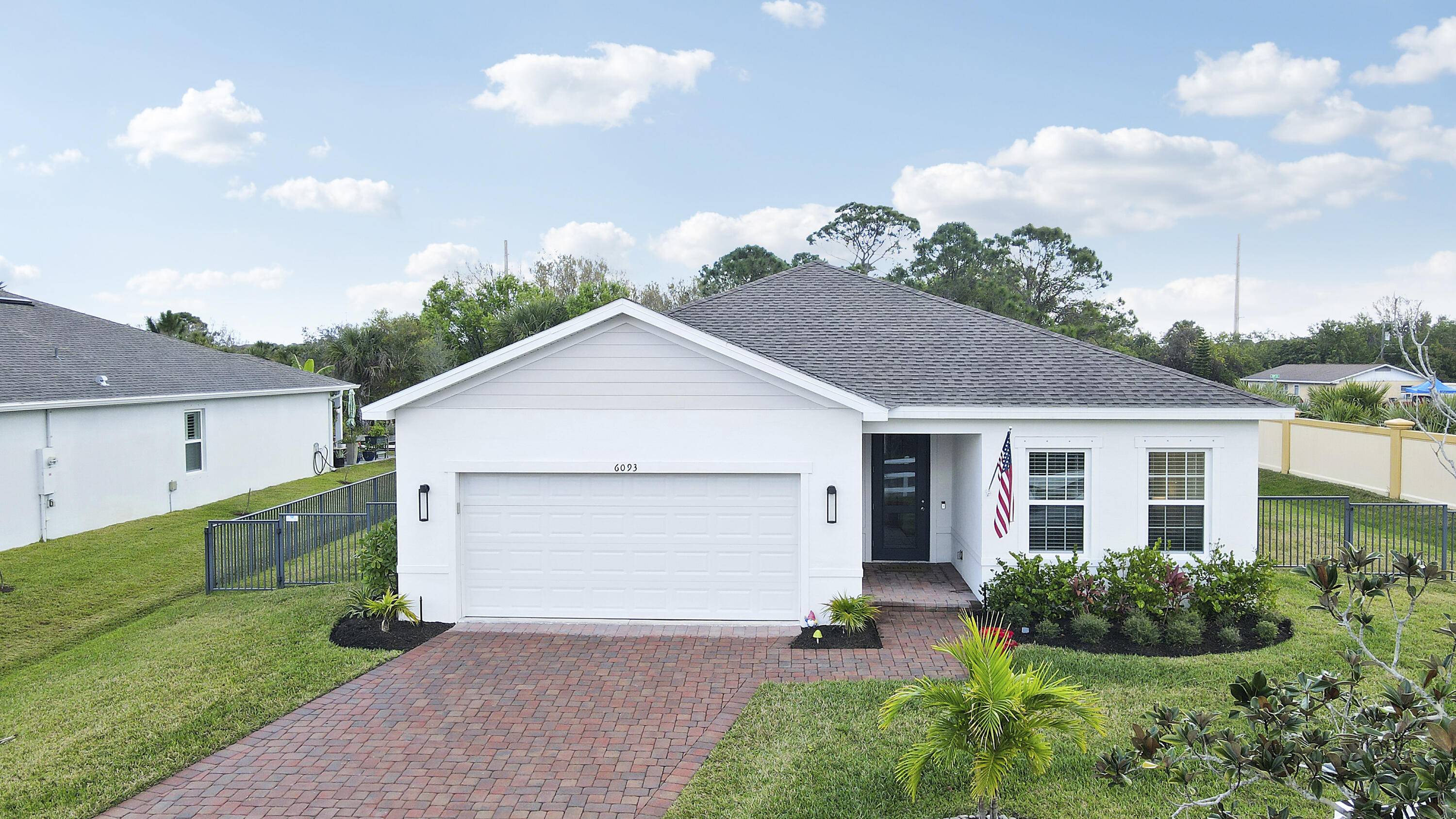 6093 Sequoia CIR, Vero Beach, FL 32967