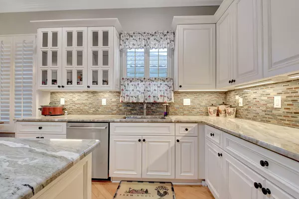 Boynton Beach, FL 33437,6718 Jog Palm DR