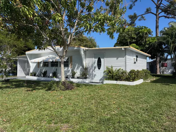 Lantana, FL 33462,6392 S Elm LN