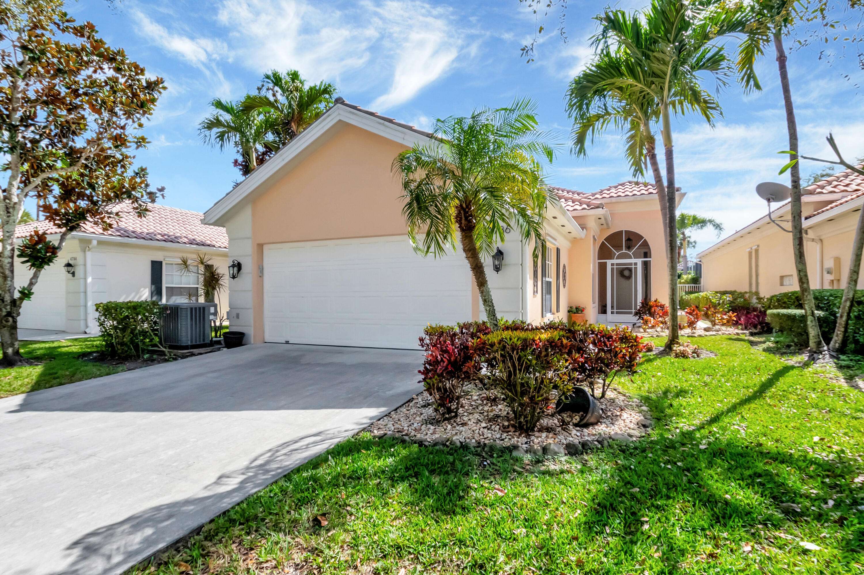 4786 Temple DR,  Delray Beach,  FL 33445