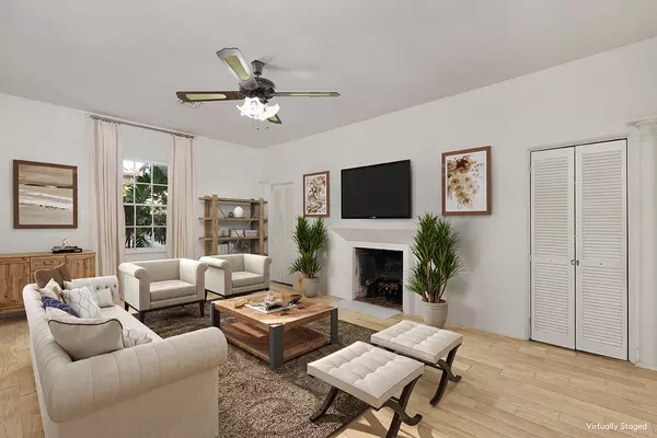 Palm Beach, FL 33480,228 Phipps