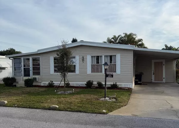 Jensen Beach, FL 34957,463 Onyxx WAY