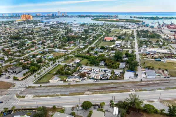 Riviera Beach, FL 33404,1204 Commercial ST