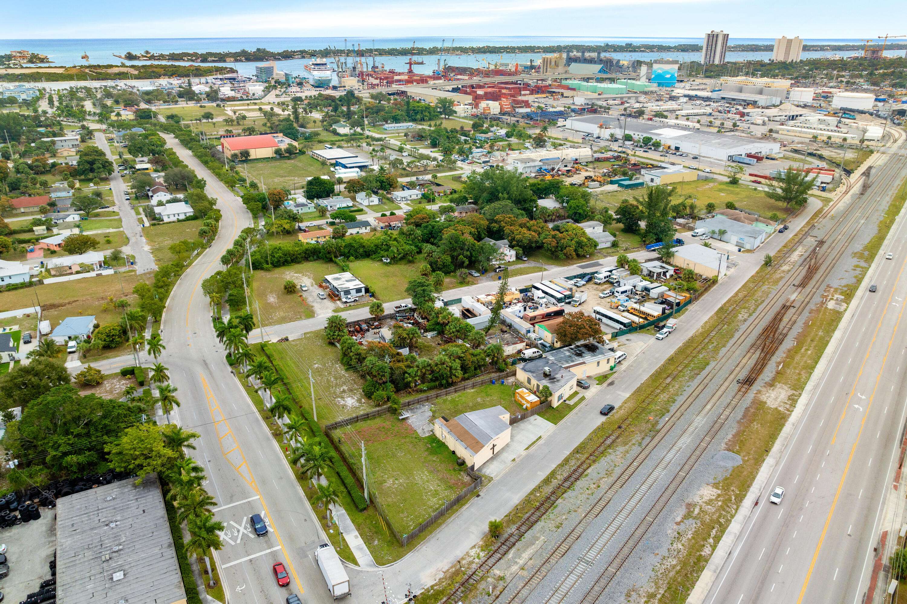 Riviera Beach, FL 33404,1204 Commercial ST