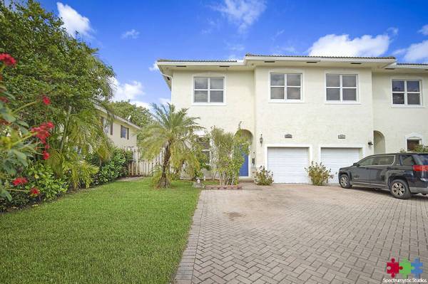 7943 NW 44th CT, Coral Springs, FL 33065