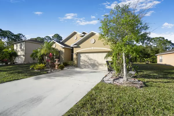 Port Saint Lucie, FL 34986,5079 NW Fiddle Leaf CT