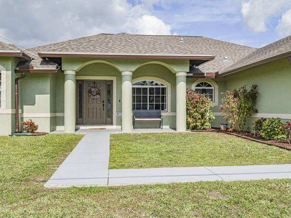 1297 SW Ackard AVE, Port Saint Lucie, FL 34953