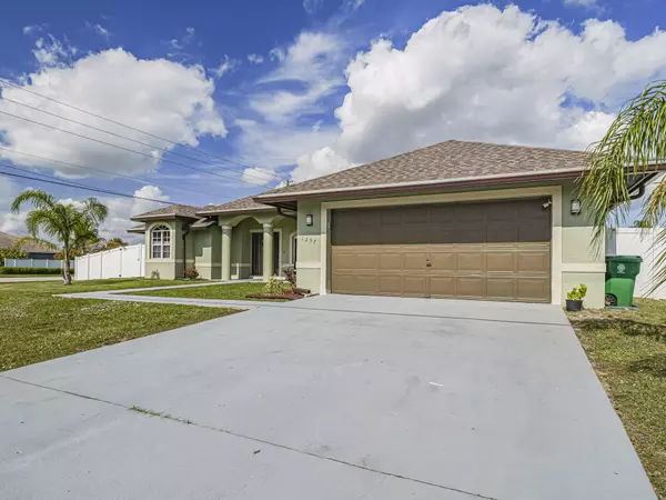 Port Saint Lucie, FL 34953,1297 SW Ackard AVE