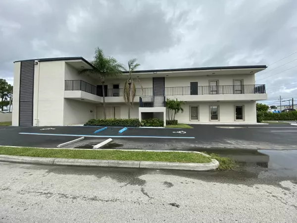 Lake Worth, FL 33463,3141 S Military TRL 205