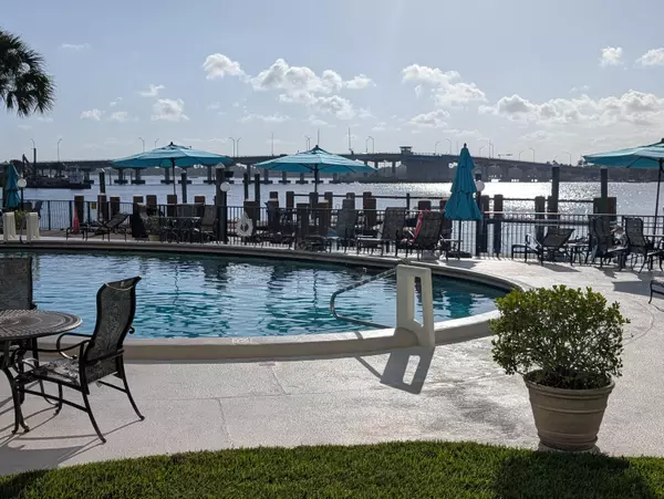 Palm Beach, FL 33480,2840 S Ocean BLVD 5070