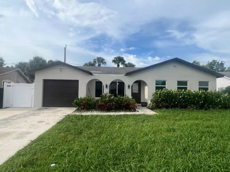 9175 SW 1st PL, Boca Raton, FL 33428