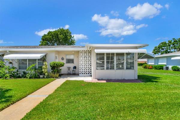 140 South BLVD D, Boynton Beach, FL 33435