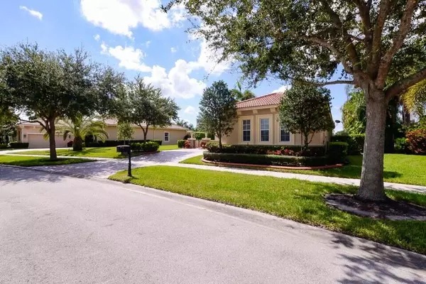 Port Saint Lucie, FL 34986,9895 SW Nuova WAY