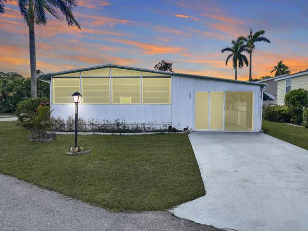 12375 S Military TRL 157, Boynton Beach, FL 33436