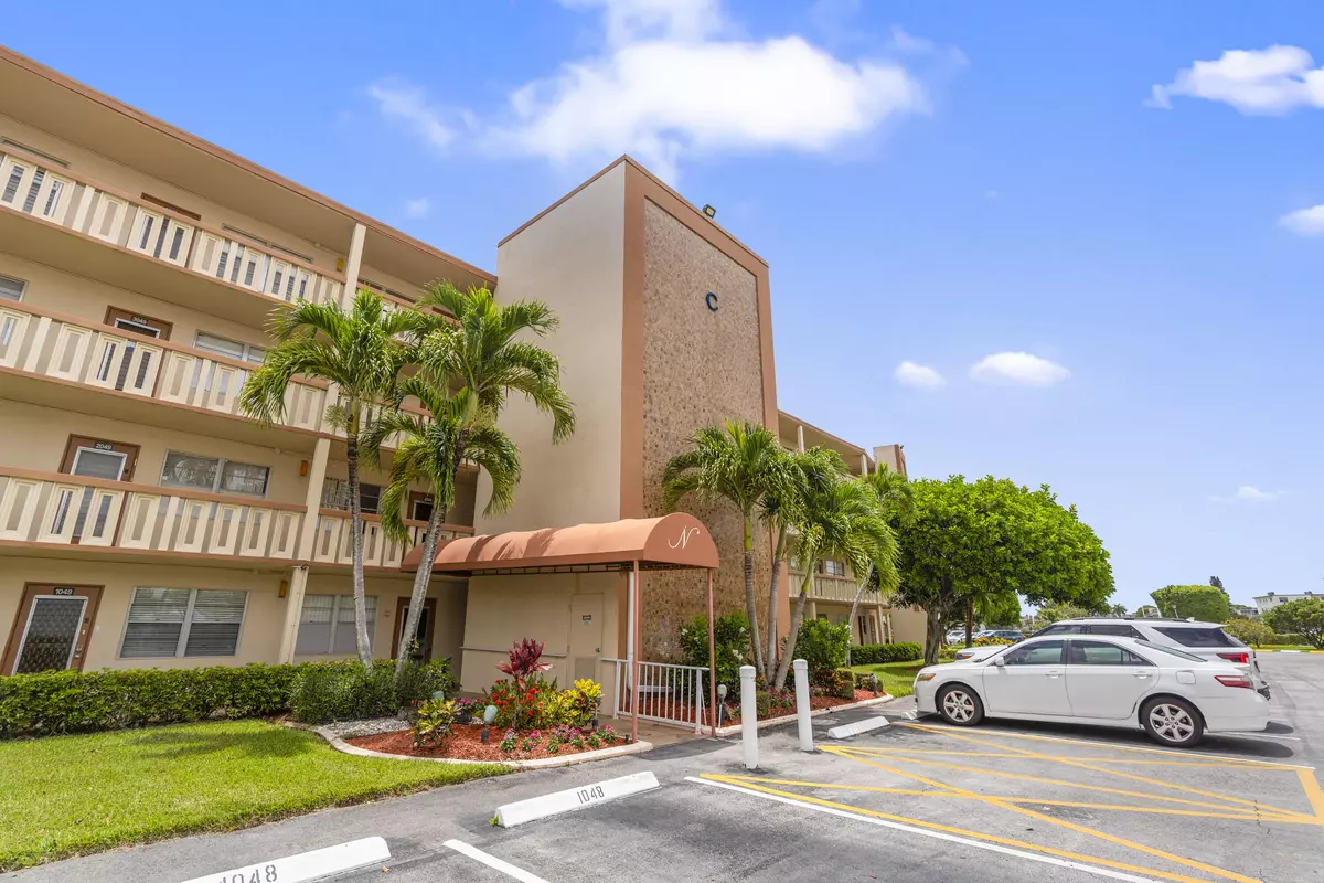 Boca Raton, FL 33434,1043 Newcastle C