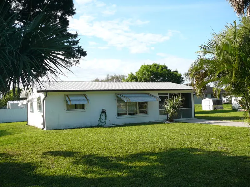 903 Echo ST, Fort Pierce, FL 34982