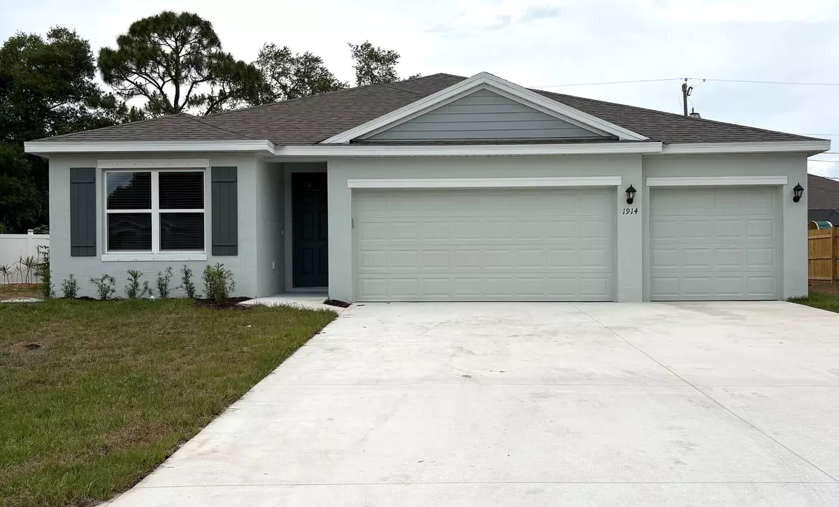Port Saint Lucie, FL 34953,1914 SW Ember ST
