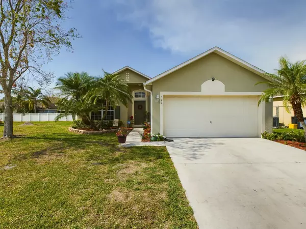 527 SE 38th AVE, Okeechobee, FL 34974