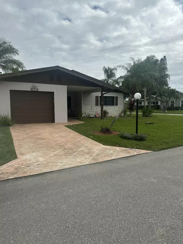 3482 Amalfi DR, West Palm Beach, FL 33417