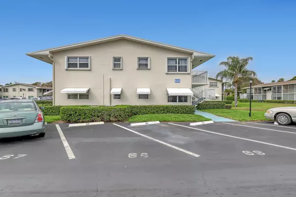 680 W Horizons 110, Boynton Beach, FL 33435