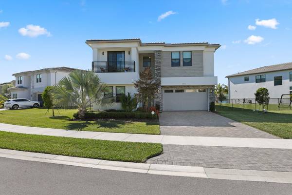 Boca Raton, FL 33496,8116 Laurel Falls DR