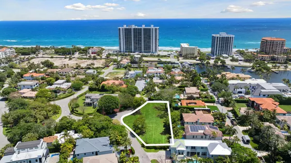 Boca Raton, FL 33432,800 / 810 Fern DR