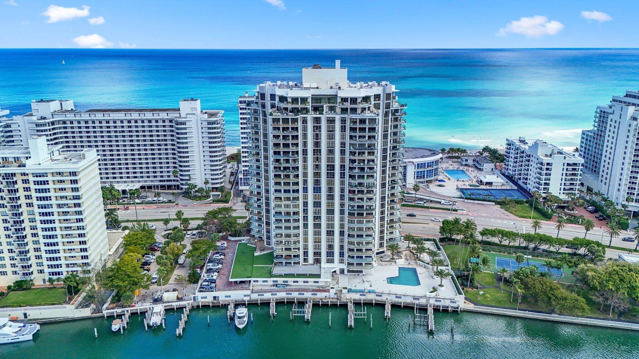 Miami Beach, FL 33140,5500 Collins AVE 1704